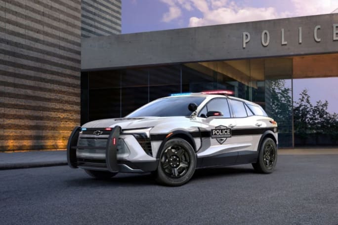 A Chevrolet Blazer PPV is shown from an angled profile.