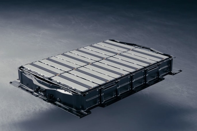 A rendering of GM's Ultium platform is shown.