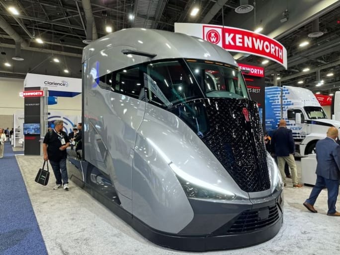 Kenworth SuperTruck2.