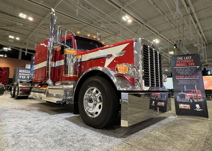 The last-ever Peterbilt Model 389 truck. 
