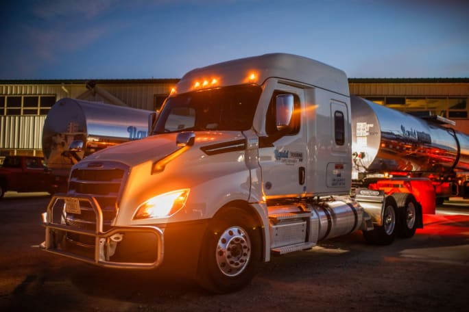 Liquid Trucking tanker tractor-trailer