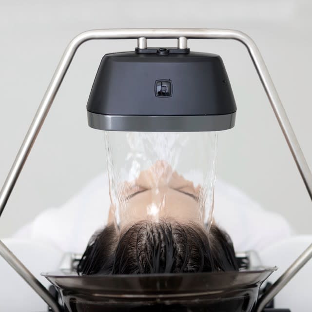 The YUME Headbath from Takara Belmont transforms a shampoo into a ritual.