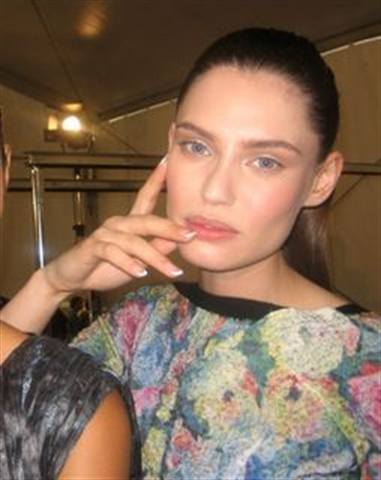 Fall 2010 Nail Trends from Fashion Week