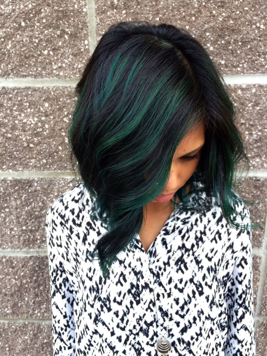 TRANSFORMATION: Pretty and Fun Dimension With Peacock Green