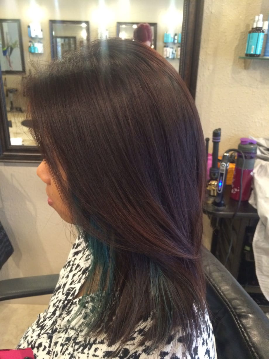 TRANSFORMATION: Pretty and Fun Dimension With Peacock Green