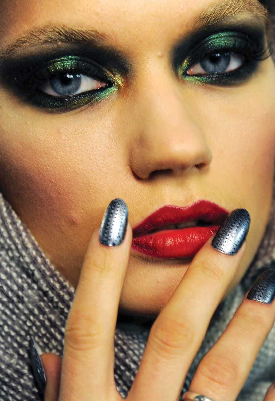 Nail Art and Styles from the Fall 2012 Fashion Week Runways