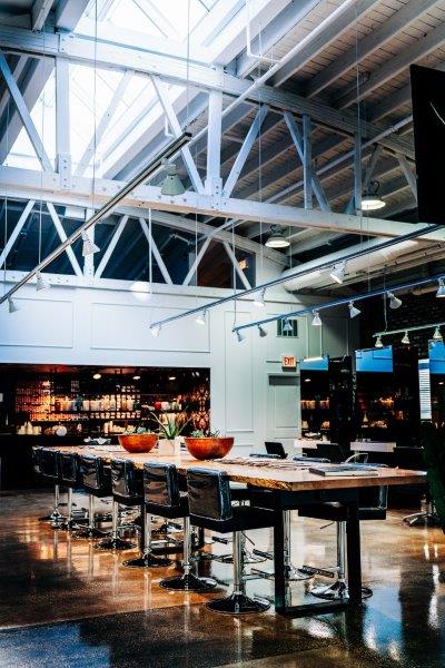 2020 Salons of the Year: Solo Salon-Elizabeth