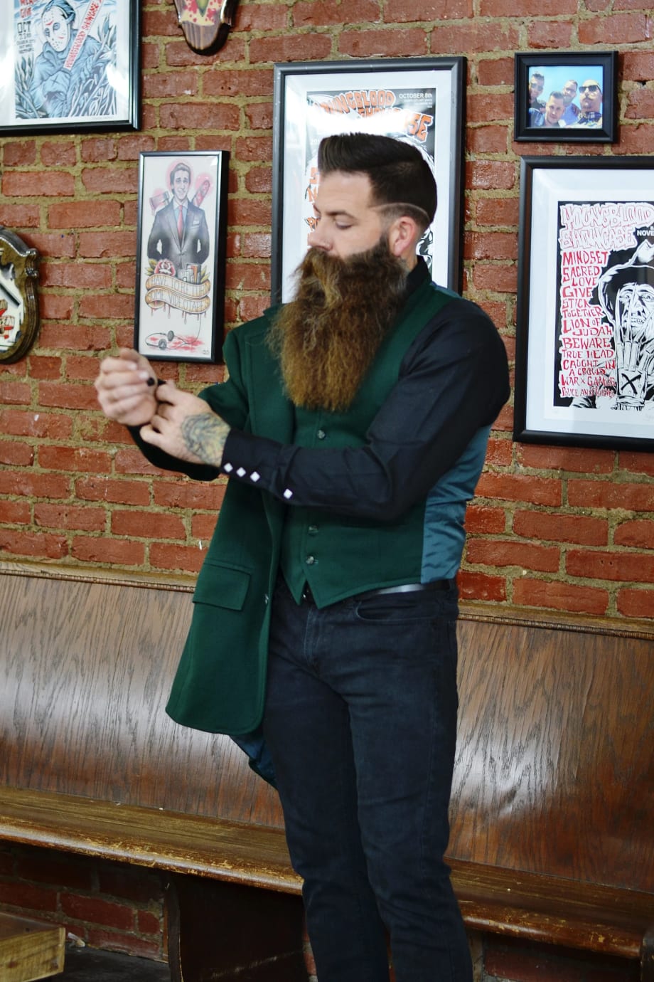 4 Tips for Cashing in on the Booming Groomsmen Party Business