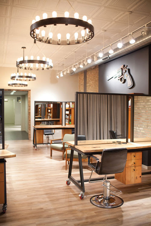 Salon of Distinction: Sine Qua Non Salon, West Town