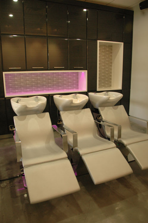 Salon of Distinction: Glo Hair Lounge