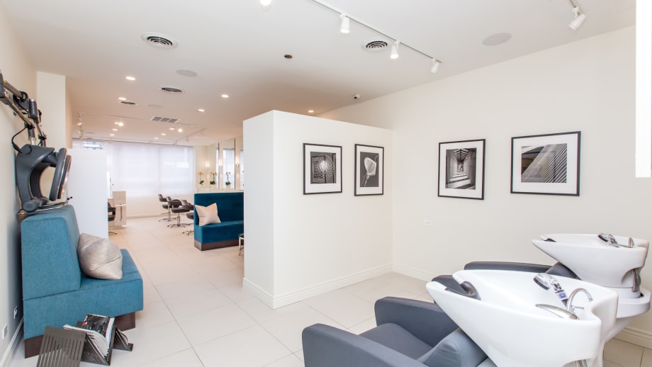 SALON TOUR: Platinum 34