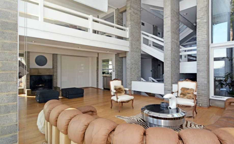 Vidal Sassoon's Former Cincinnati Residence For Sale