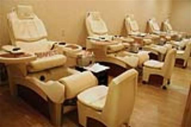 Great Looking Pedicure Areas to Inspire Your Inner Designer