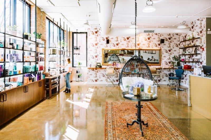 2020 Salons of the Year: Solo Salon-Elizabeth
