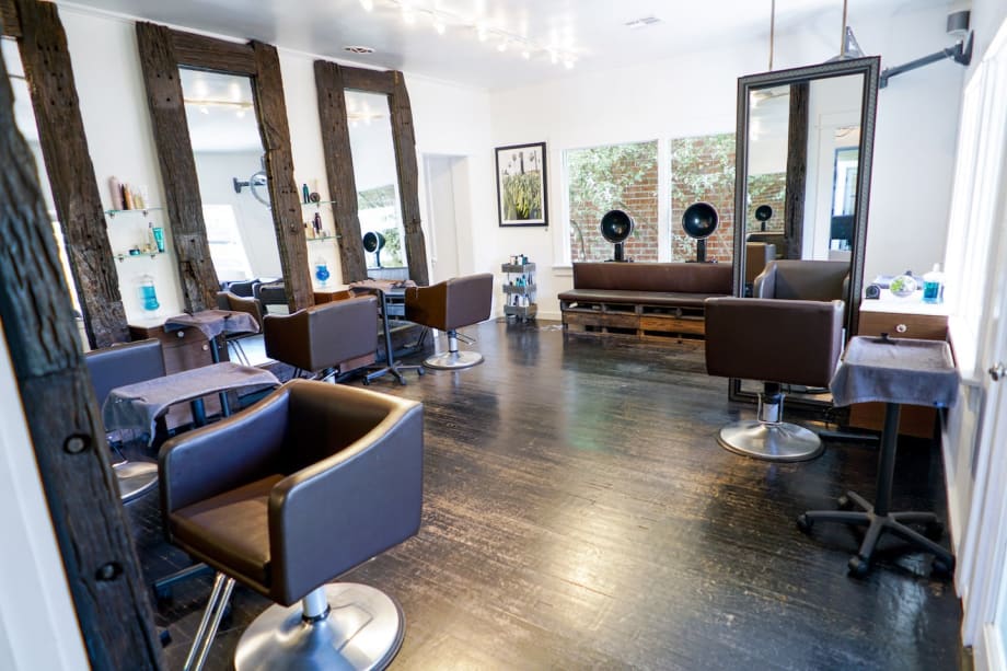 SALON TOUR: RA_ Bar Beauty in West Hollywood