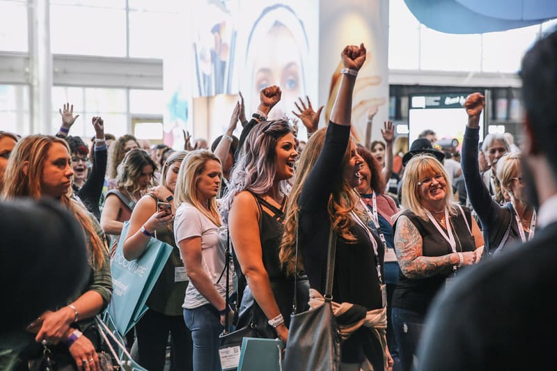 Slideshow: ISSE 2018 in Long Beach, Onstage, in the Classroom, on the Show Floor