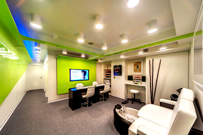 SOTY 2013 Grand-Prize Winner: Posh Hair Studio