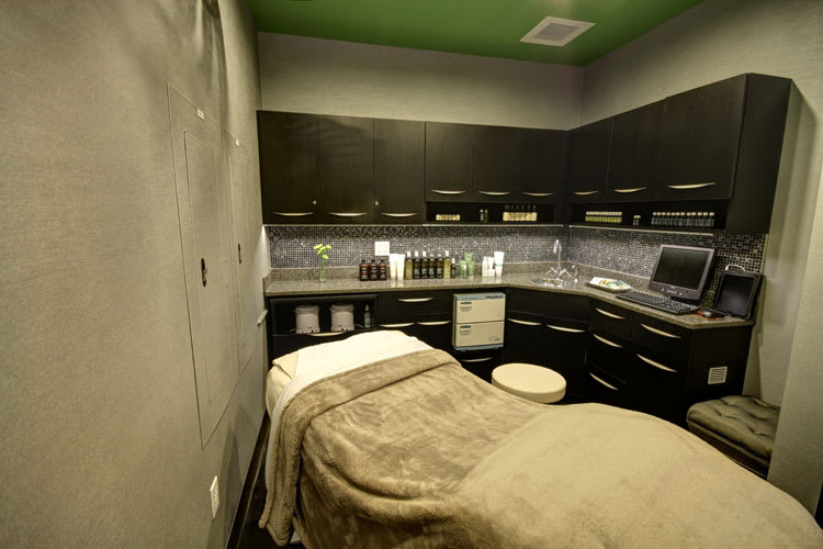 Grand-Prize Winner: Ginger Bay Salon and Spa