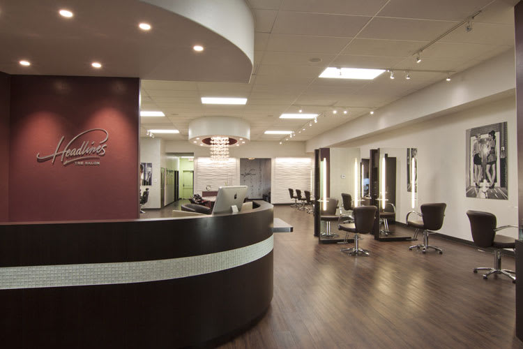 Salon of Distinction: Headlines the Salon