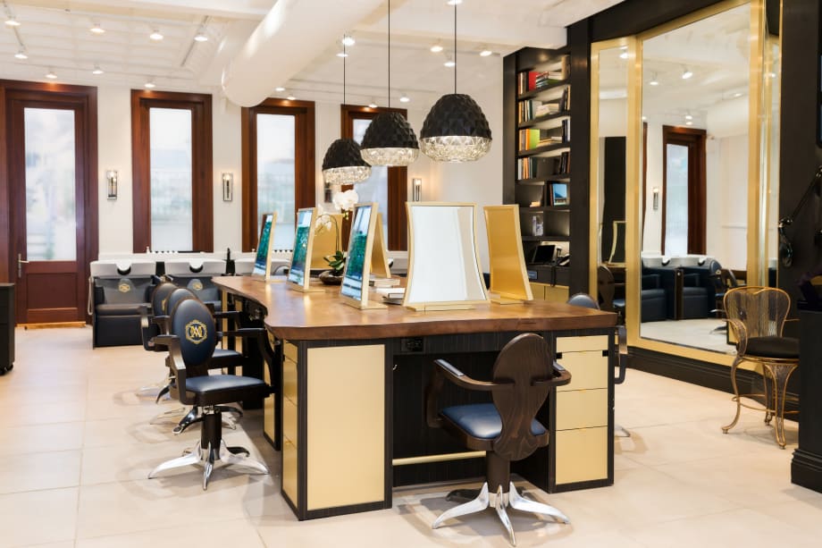 SALON TOUR: Maison D'Alexandre