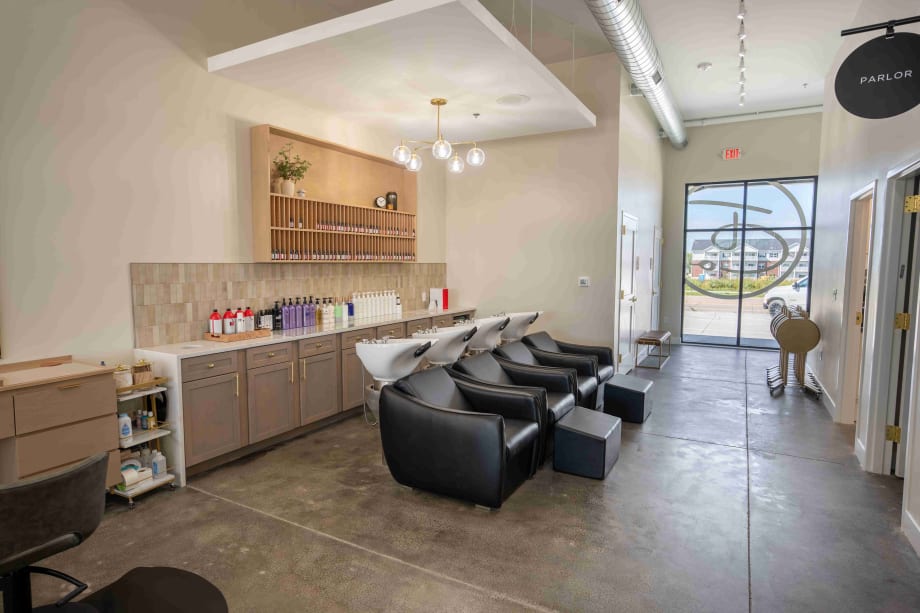 A Modern, Luxury, Homey Vibe in Eastern Iowa