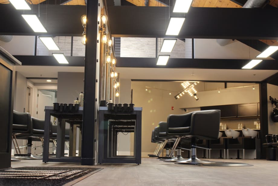 Salons of the Year 2016: Niki Moon Salon