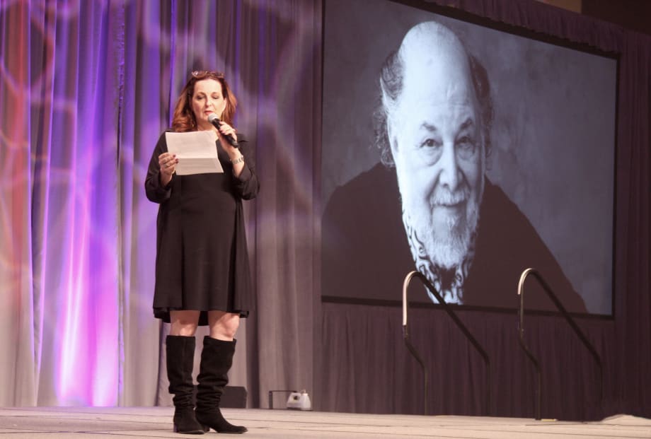 Cuban Salsa, Industry Awards and Marvelous Hair at the ABS BeautyBash