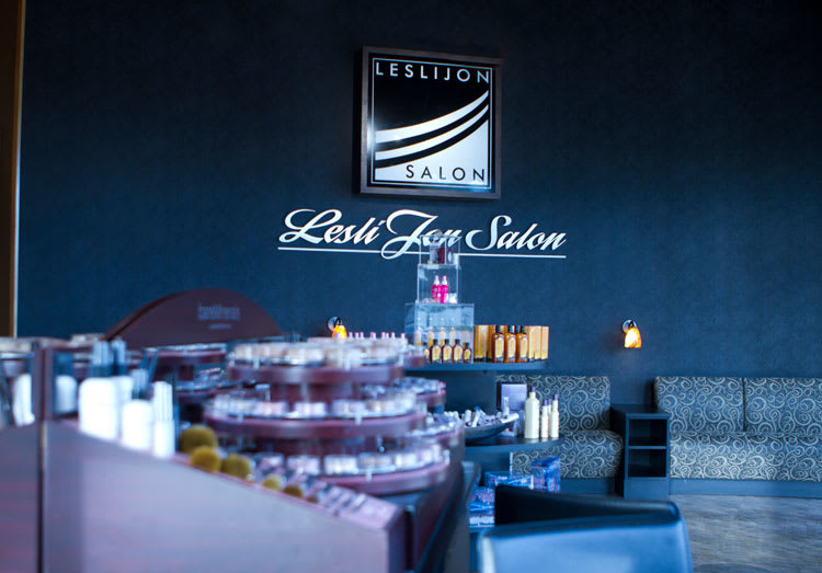 Salon of Distinction: LesliJon Salon
