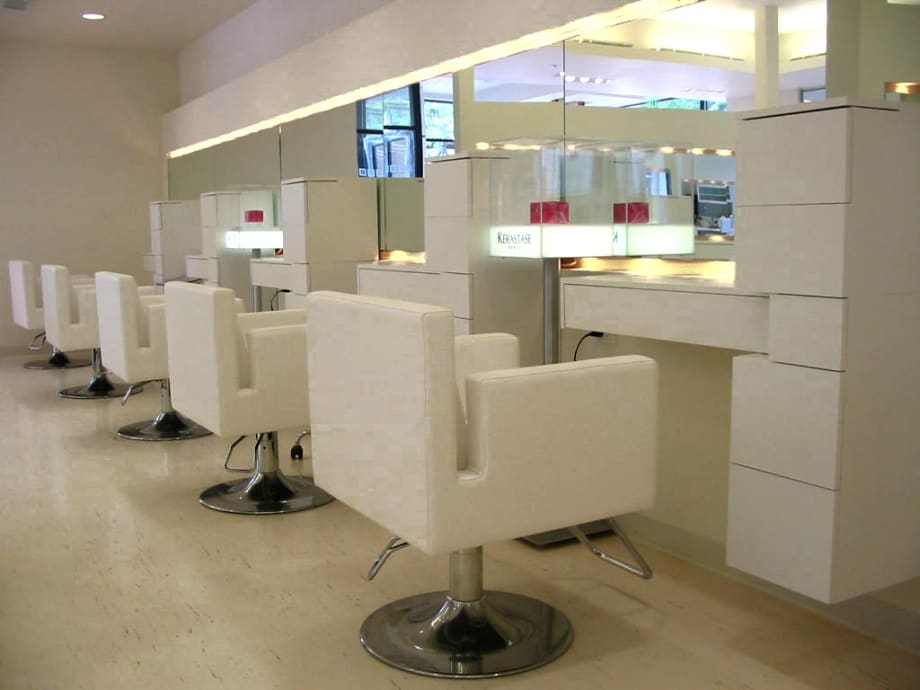 Six Things You Need to Know About Salon Lighting