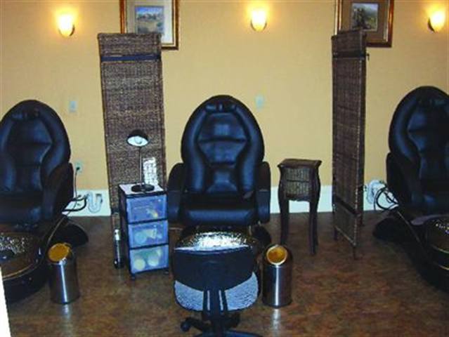 Great Looking Pedicure Areas to Inspire Your Inner Designer