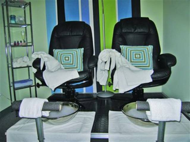 Great Looking Pedicure Areas to Inspire Your Inner Designer