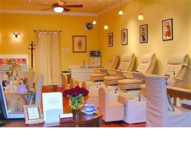 Great Looking Pedicure Areas to Inspire Your Inner Designer