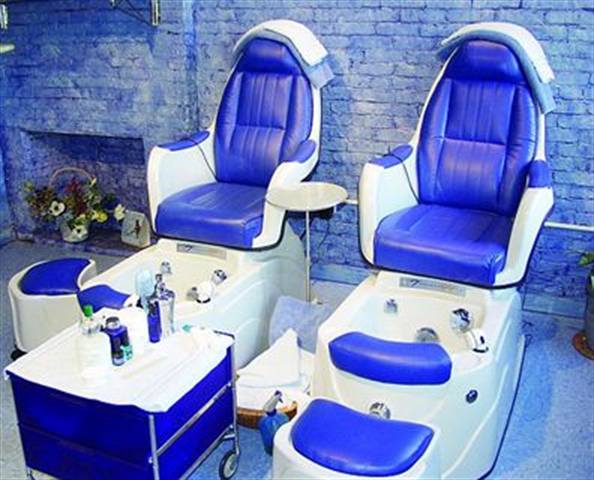 Great Looking Pedicure Areas to Inspire Your Inner Designer