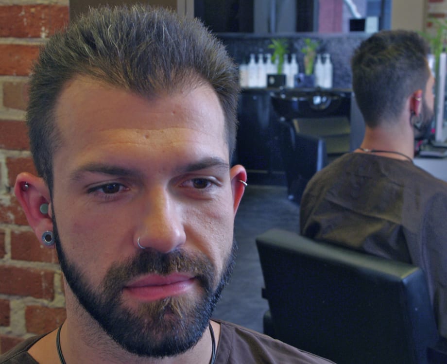 HOW-TO: Quick Hair Plumping Service For Men