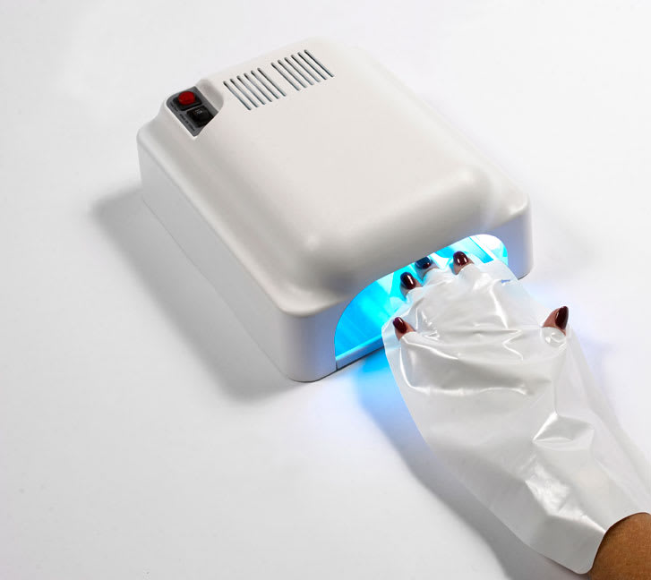 TIP: Protect Your Clients Skin During Gel Services