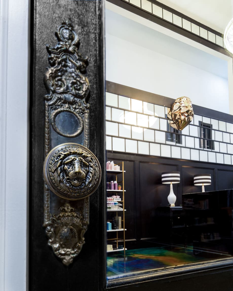 2018 Salons of the Year: Studio 285