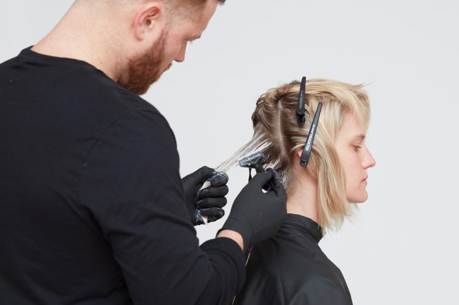 HOW-TO: Muted Pastel Highlights from Paul Mitchell