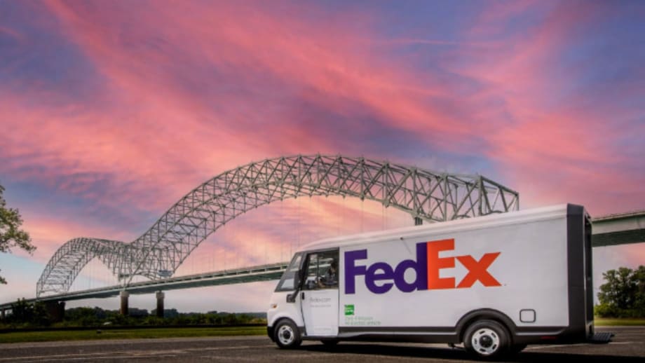 FedEx to Consolidate Operating Companies