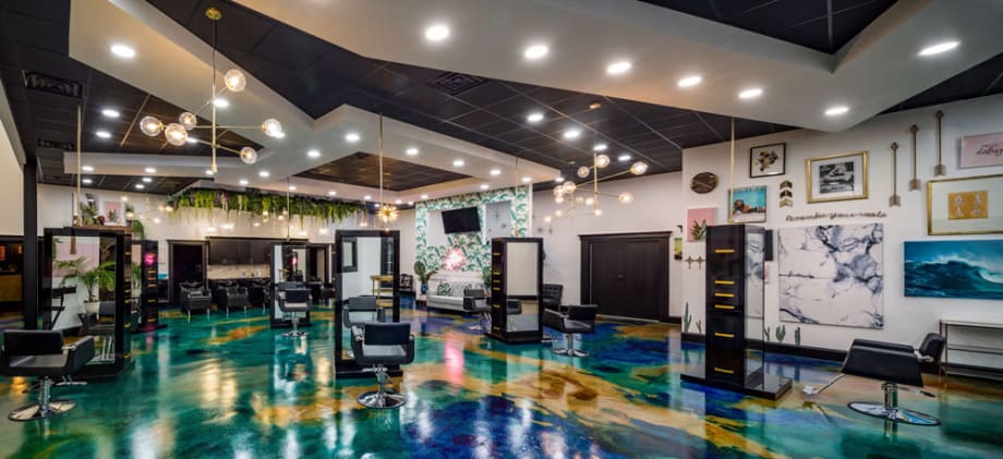 2018 Salons of the Year: Studio 285