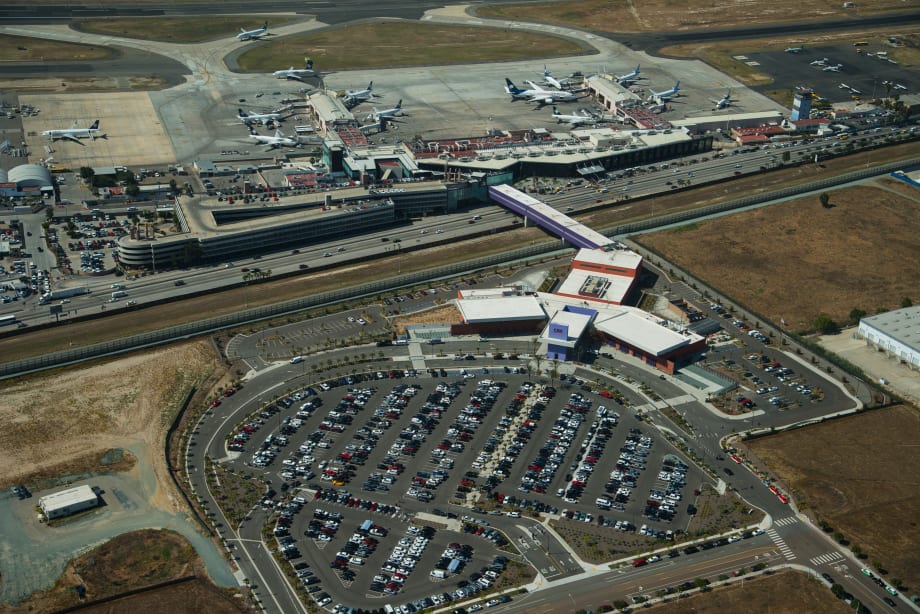 Tijuana Airport Bridge Traffic Grows 47%