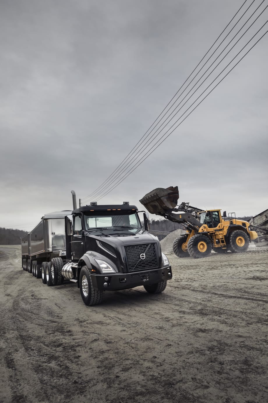 Volvo Trucks Unveils VNX Series for Heavy-Haul Trucking Applications
