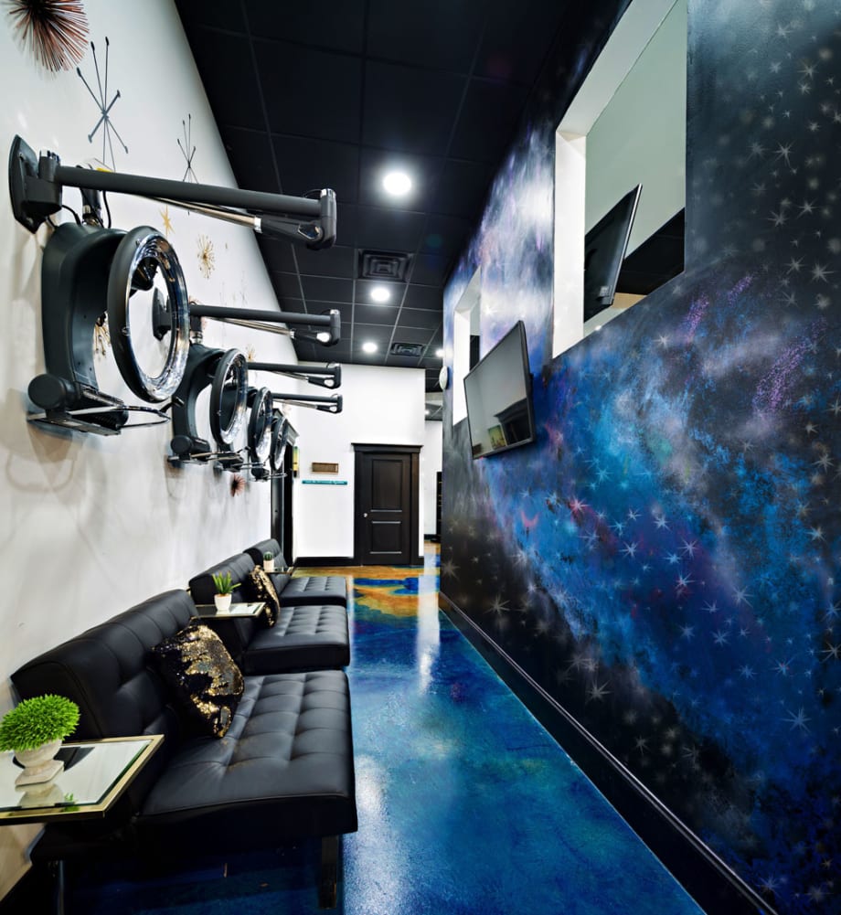 2018 Salons of the Year: Studio 285