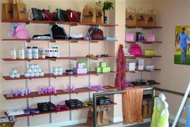 Beyond Polish [Selling Boutique Items Successfully]