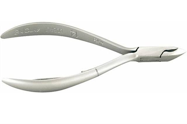 Iowa Requires Sterilization for Cuticle Nippers