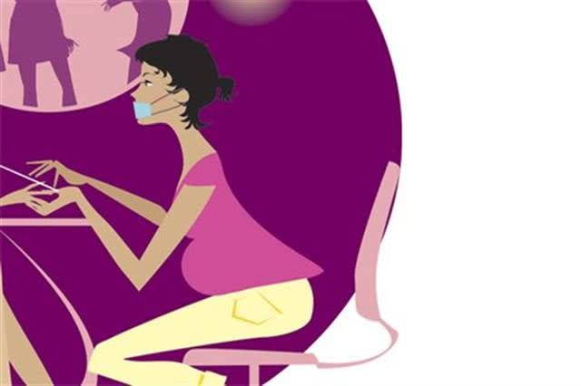 Pregnancy and the Nail Tech