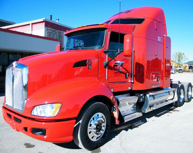Paper Transport Adds 20 Natural Gas-Powered Kenworth T660s To Regional Fleet