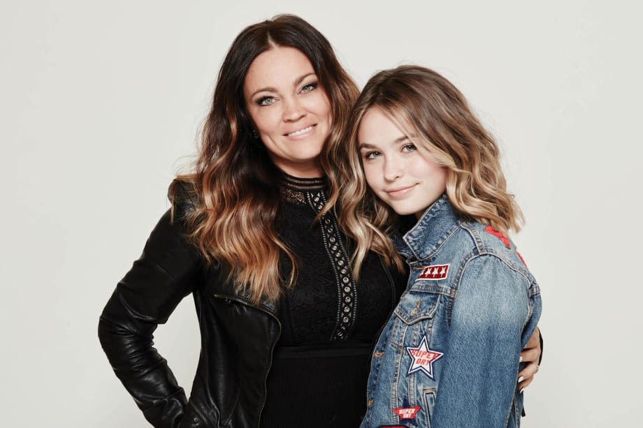Salon Owner Mom Takes Her Daughter from 'Tween to Teen with a New Cut
