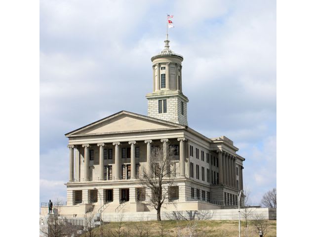 Tennessee raises school bus service age limit