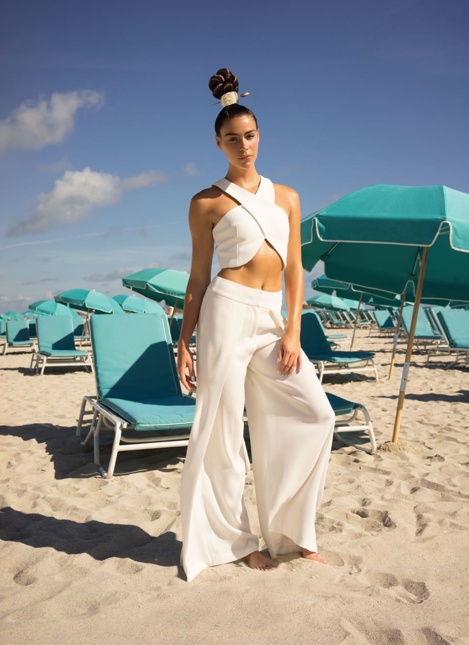 Tropica: Aquage Resort 2015