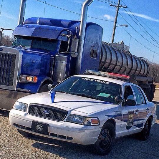 Trooper Builds Relationship with Truckers Through Facebook Page